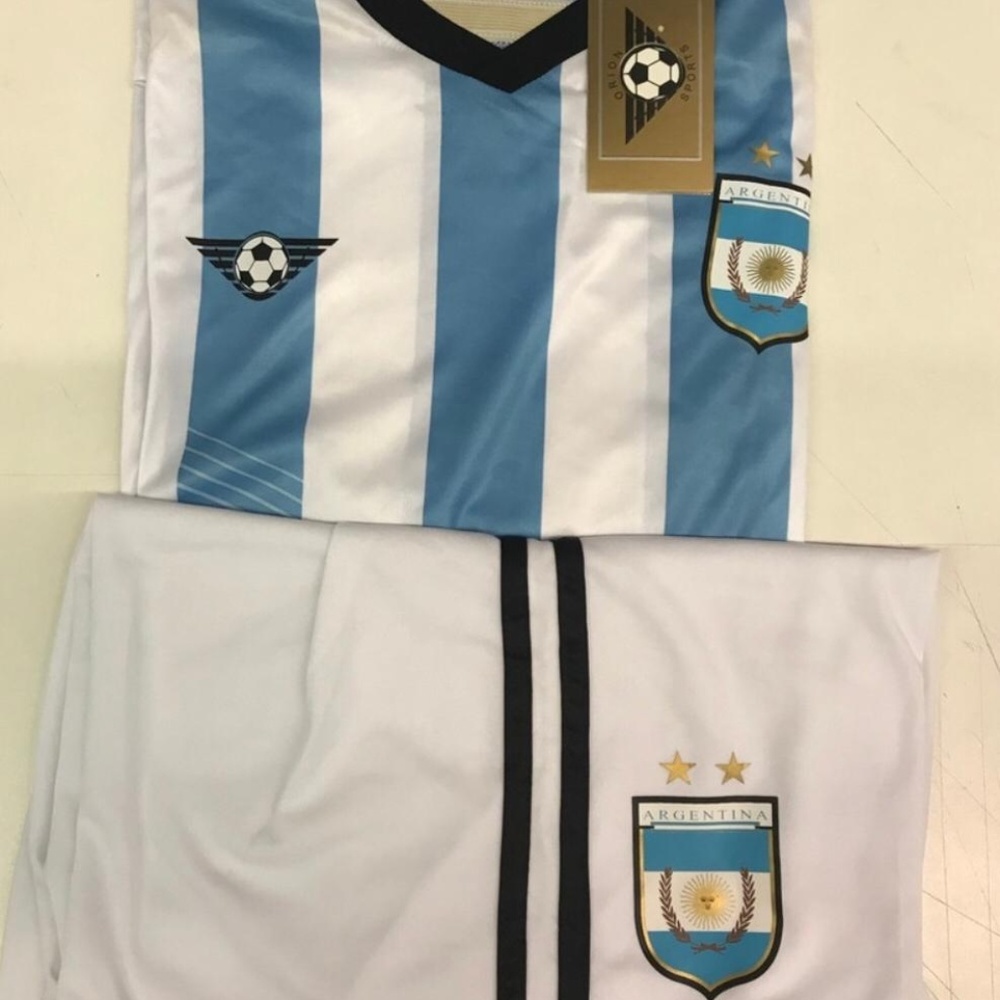 Argentina Jersey & Shorts